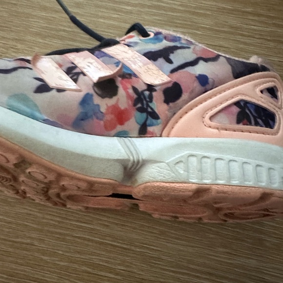 Adidas 12T shoes. Okay condition - Picture 2 of 4